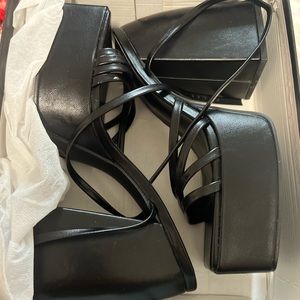 Pretty Little Thing platform sandals